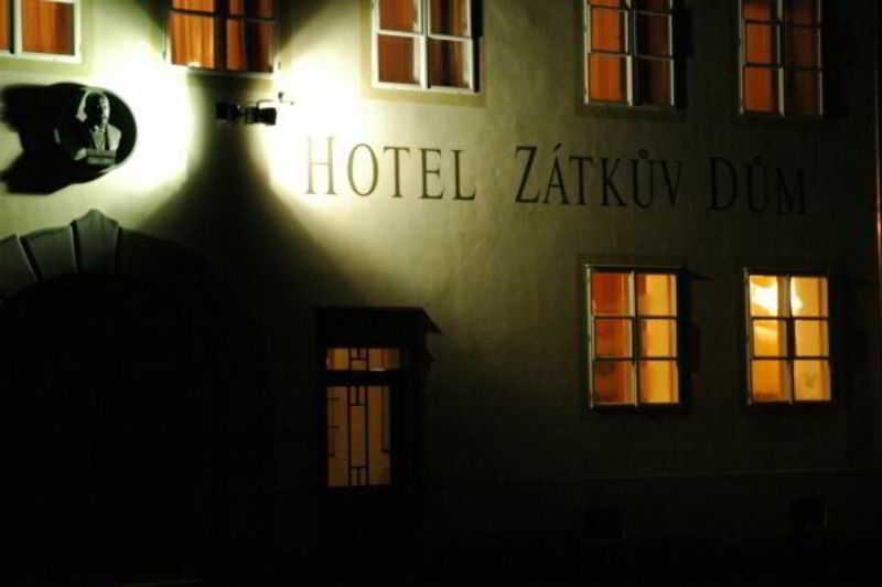 Hotel Zatkuv Dum Τσέσκε Μπουντεγιόβιτσε Εξωτερικό φωτογραφία